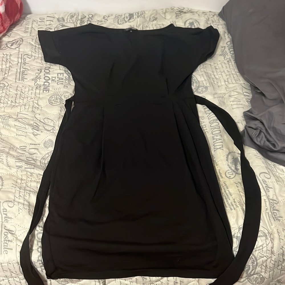 Simple black dress little stretch
